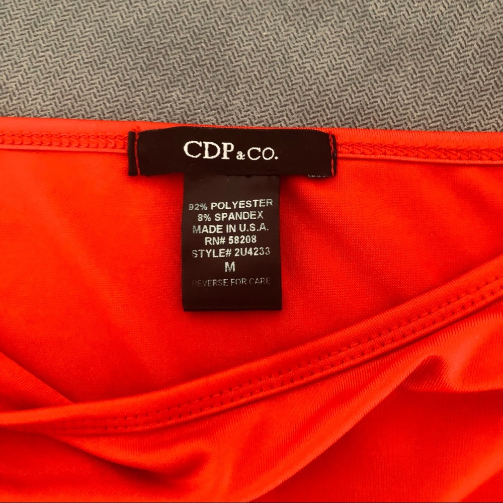 Red purse - Picture 7 of 14